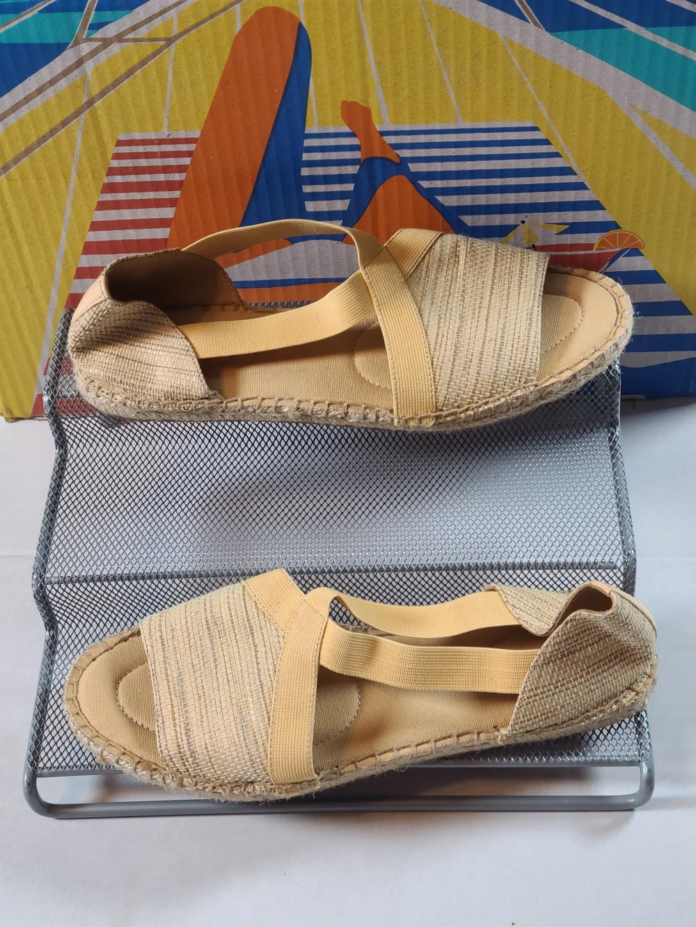 Talbots Womens Casual Beige Tan Crisscross Espadrille Flats Size 6.5